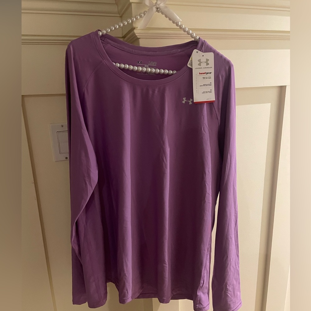 New Under Armour Women’s L/S Exercise Top